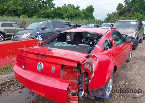 2007 Ford Mustang V6 Deluxe/V6 Premium from USA, damaged, VIN 1ZVFT80N875206771